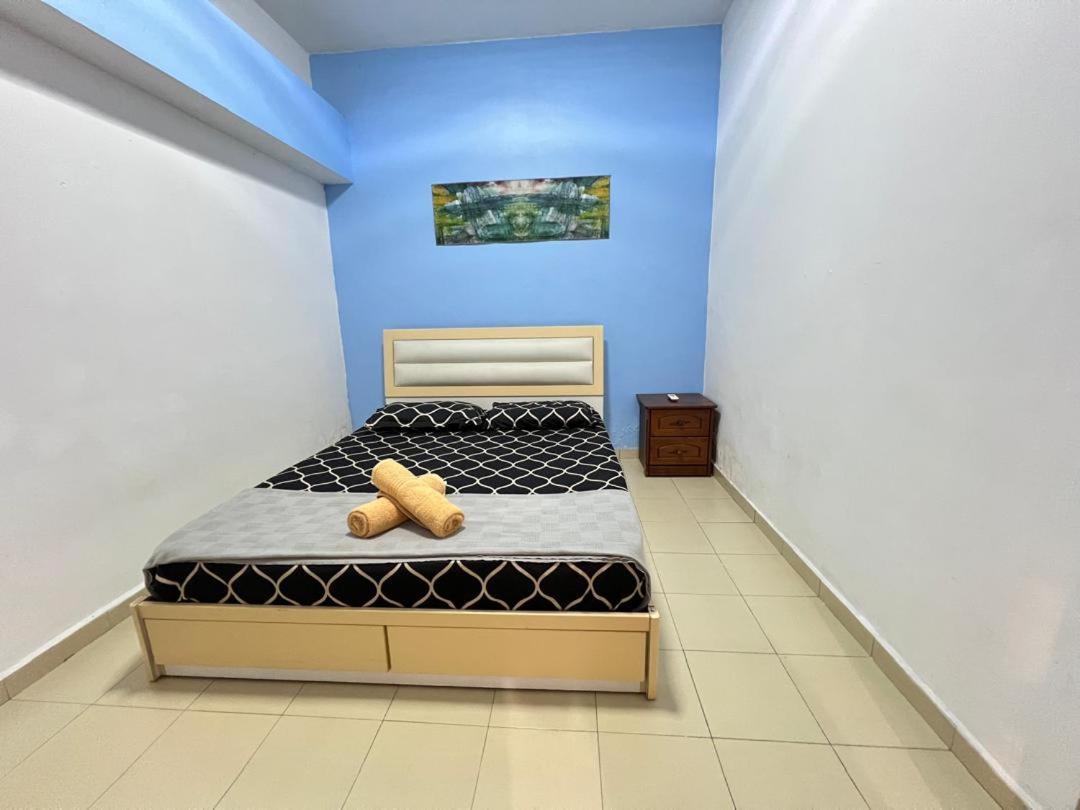 2 Bedroom Unit At Ocean View Resort Porto Dickson Exterior foto